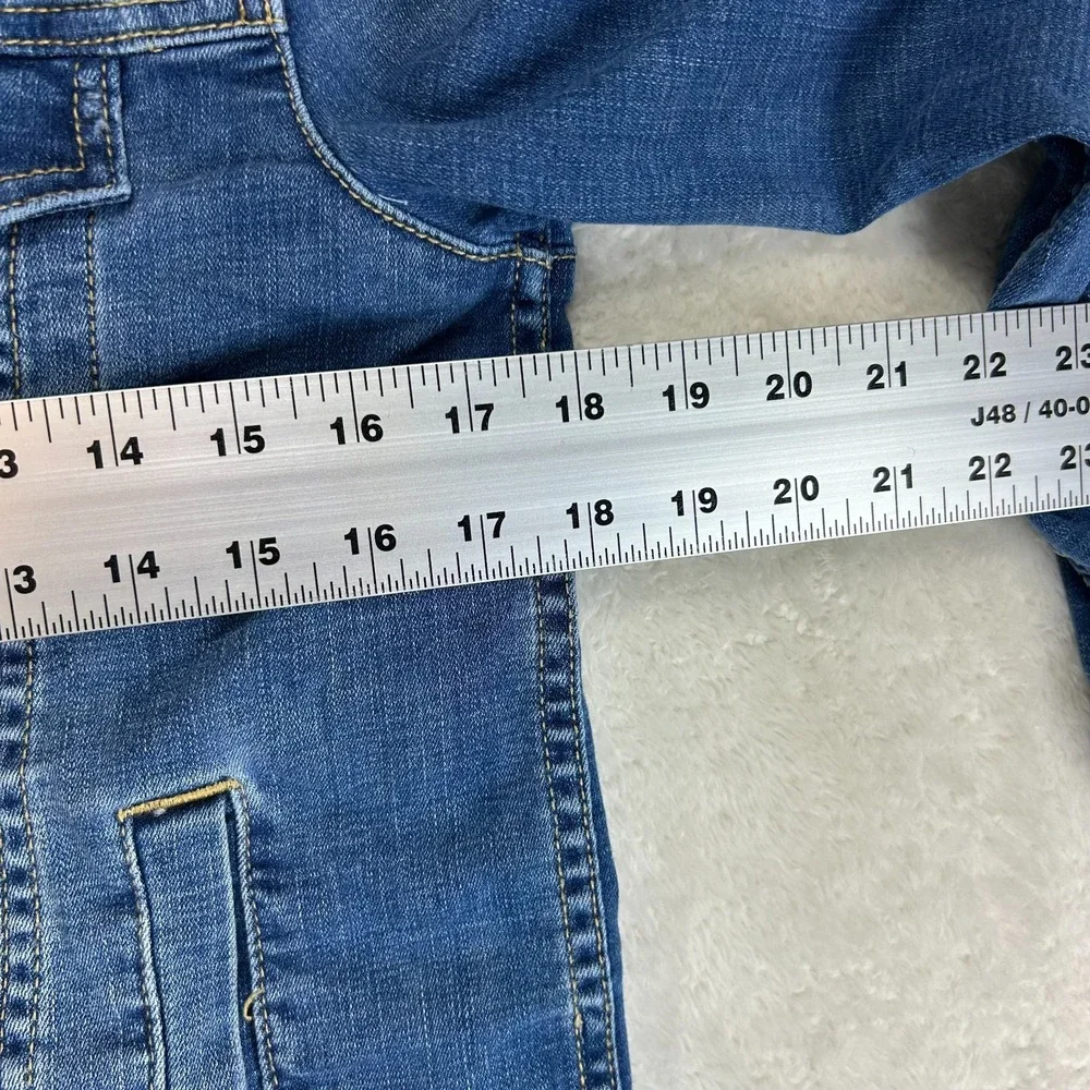 Abercrombie Kids Denim Jacket Girls 11/12 Embroidered Long Sleeve Flap Pockets